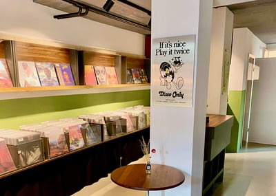 Cover von New Record Store and Listening Bar in St. Gallen